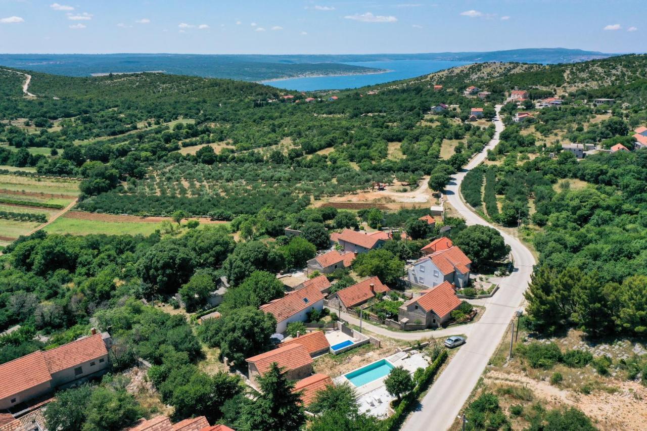 Holiday House Manuela Kruševo Kültér fotó