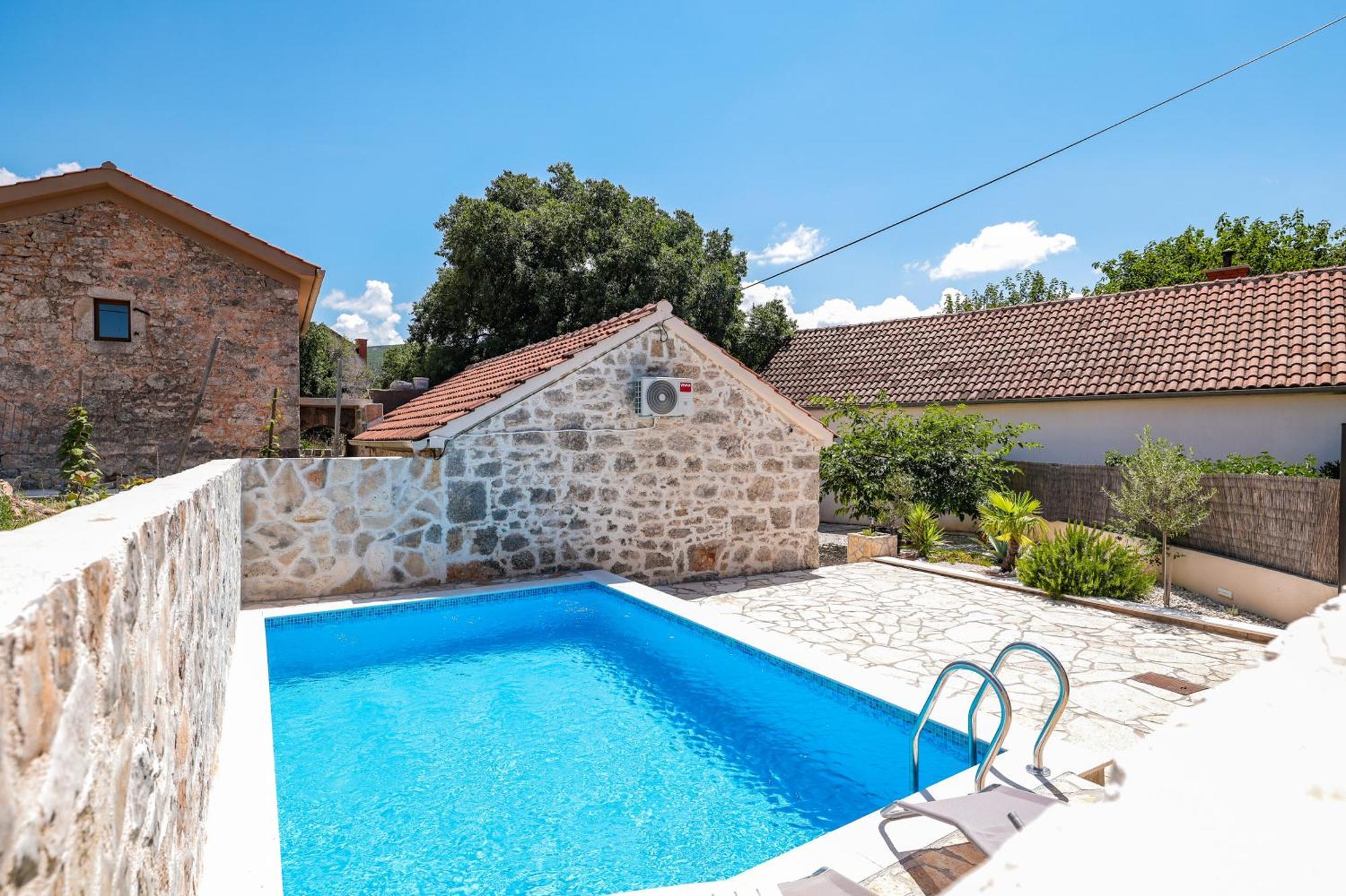 Holiday House Manuela Kruševo Kültér fotó